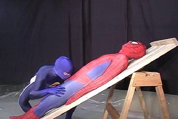 I Can Be Your Hero